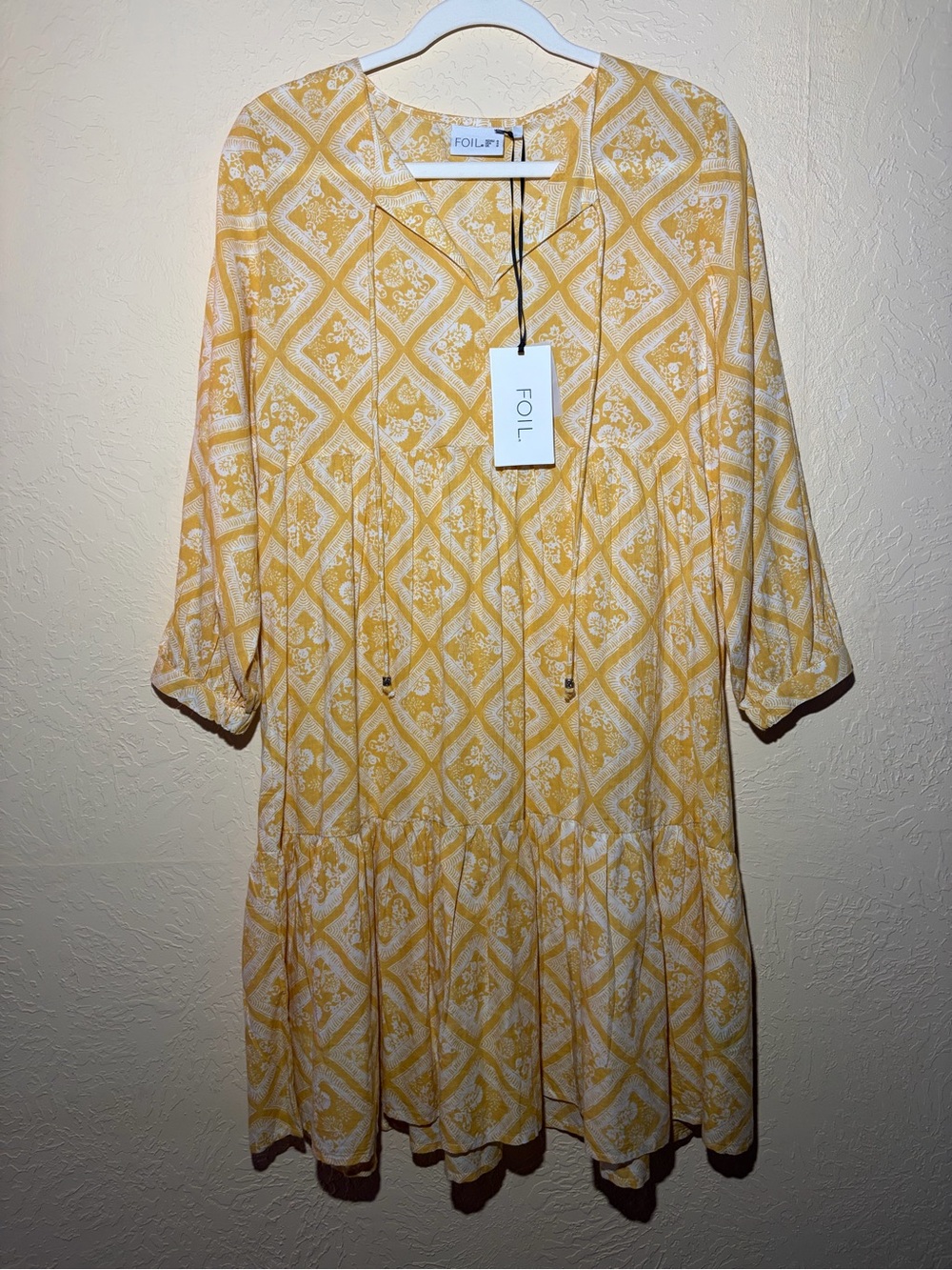 FOIL New Zealand Yellow Geometric Printed Mini Dress with Tie Neck Sz. 4